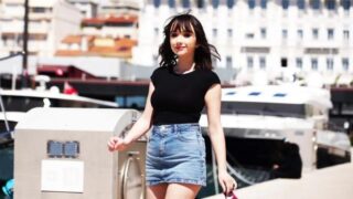 Jacquie Et Michel TV Abby 20 years old dreamed of a very military fuck